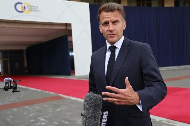 Emmanuel Macron discută despre redeschiderea Strâmtorii Ormuz la summitul din Armenia.