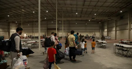 Refugiați afgani în drum spre un nou început în Congo.