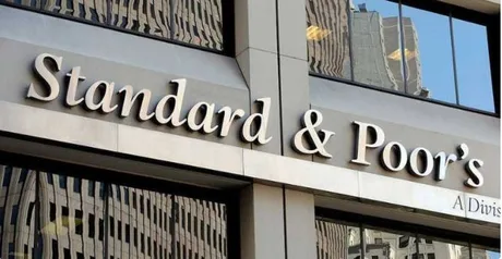 Sediul S&P Global, simbol al evaluărilor financiare internaționale.
