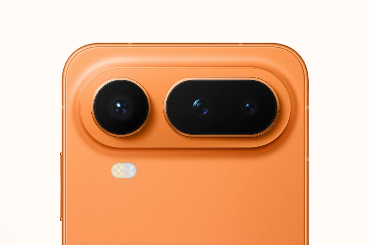 Camera periscopică a modelului Honor Magic 8 Pro Air.