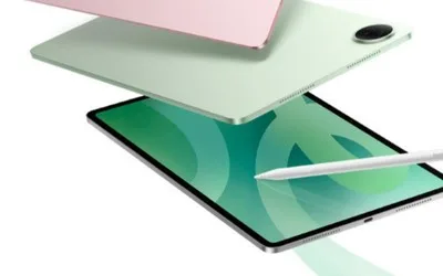 Tableta Honor Pad 20 cu ecran 3K și design elegant, disponibilă în culori variate.
