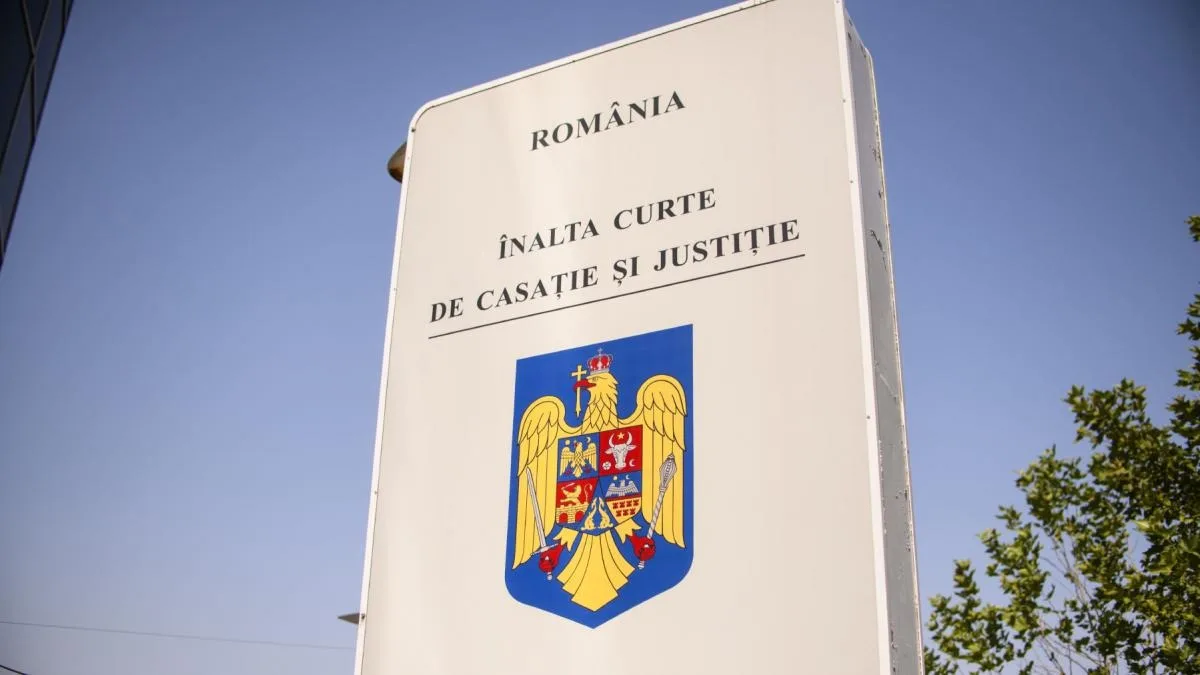 Semn al Înaltei Curți de Casație și Justiție în România.
