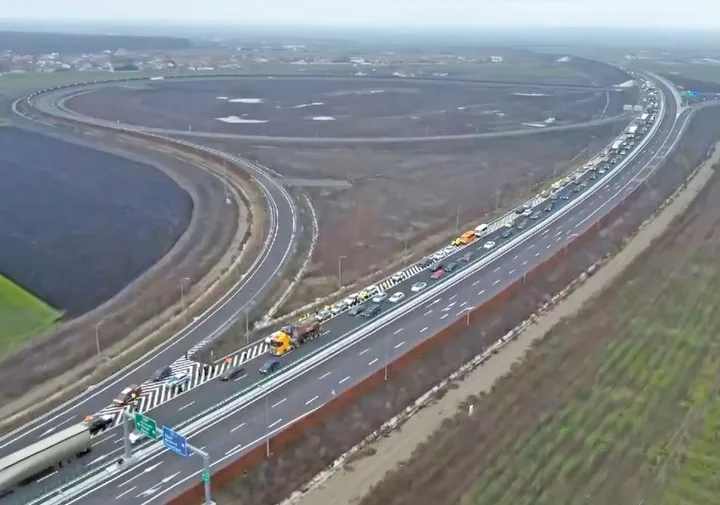 Autostrada A7 contribuie la dezvoltarea economică și turistică în Moldova.