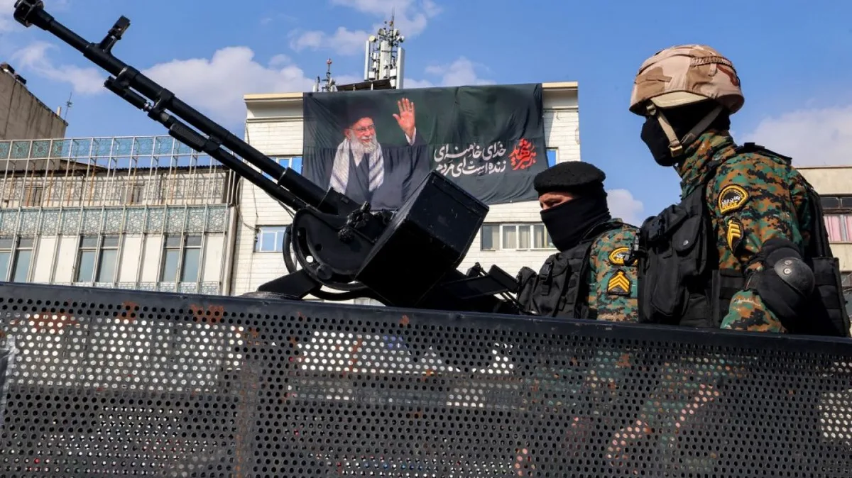 Gardienii Revoluției pregătesc echipamente militare în Iran.