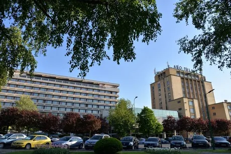 ARO Palace și Lotus Therm din Băile Felix, destinații turistice renumite.