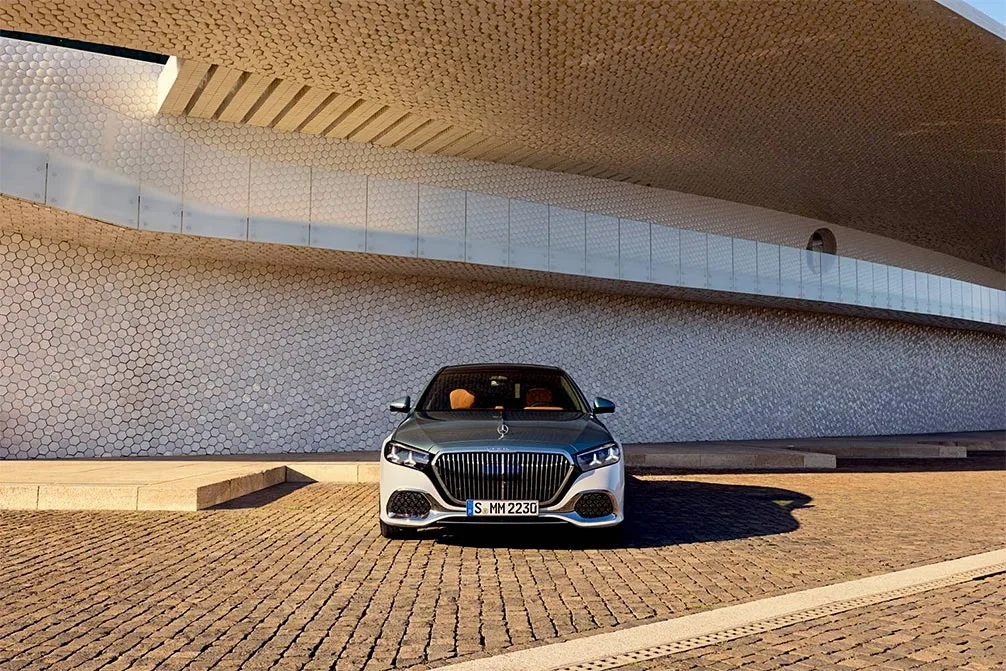 Noul Mercedes-Maybach S-Class facelift cu un design modern.