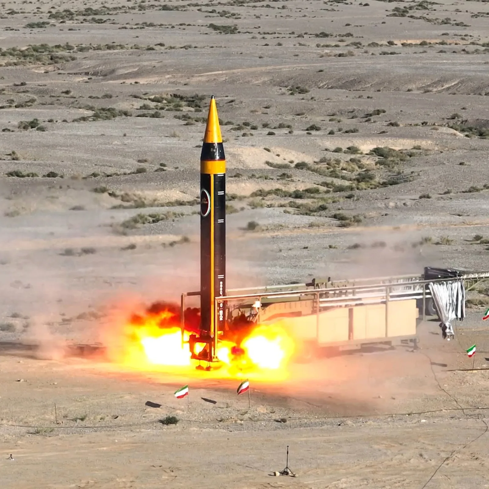 Rachetă balistică lansată în timpul unui atac militar în regiunea Golfului.