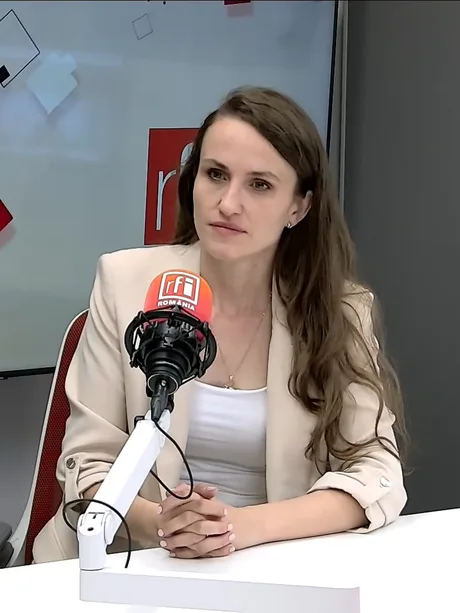 Oana Ţoiu discută despre recuperarea tezaurului românesc.
