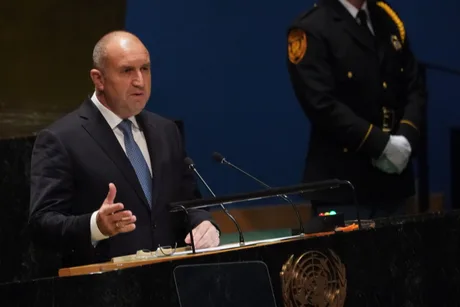 Președintele Rumen Radev anunță alegeri legislative anticipate în Bulgaria.