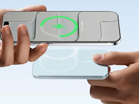 Dispozitiv subțire de încărcare wireless, ideal pentru telefoane moderne.