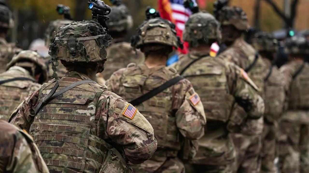 Soldați americani pregătiți pentru acțiuni în Orientul Mijlociu.