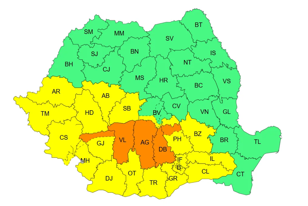 Ploi torențiale și riscuri de întreruperi în Vâlcea, Argeș și Dâmbovița.
