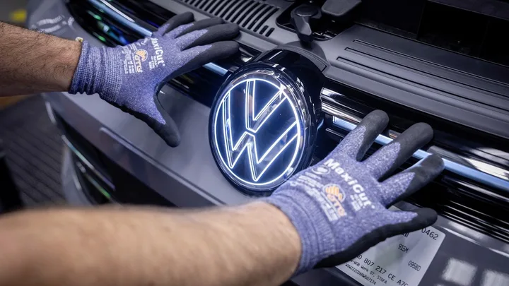 Măsuri comerciale care afectează importurile auto din Uniunea Europeană.