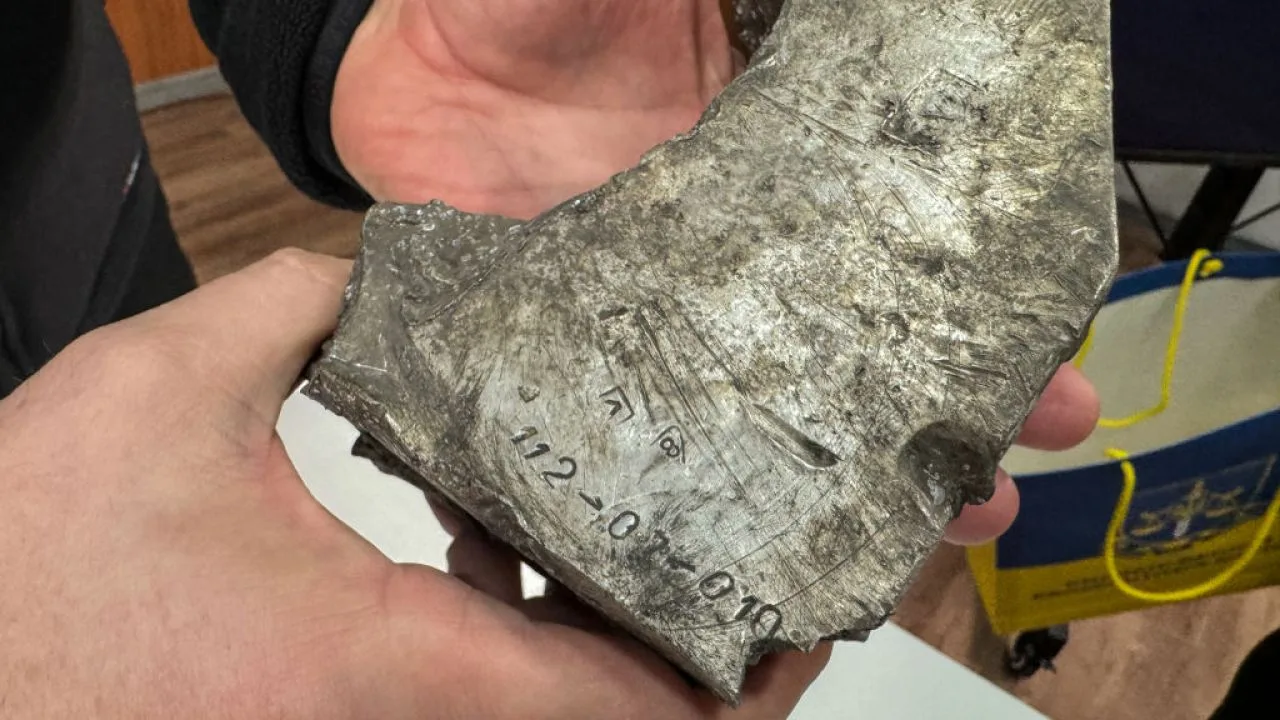 Rest de rachetă nord-coreeană analizat de specialiști ucraineni.