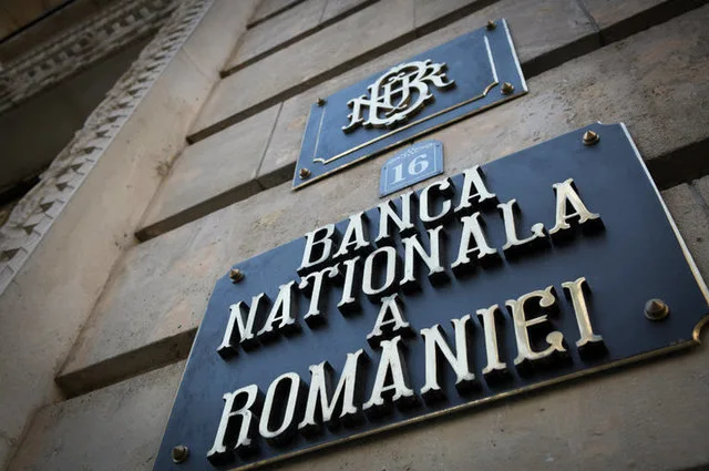 Sediul Băncii Naționale a României, simbol al stabilității financiare.