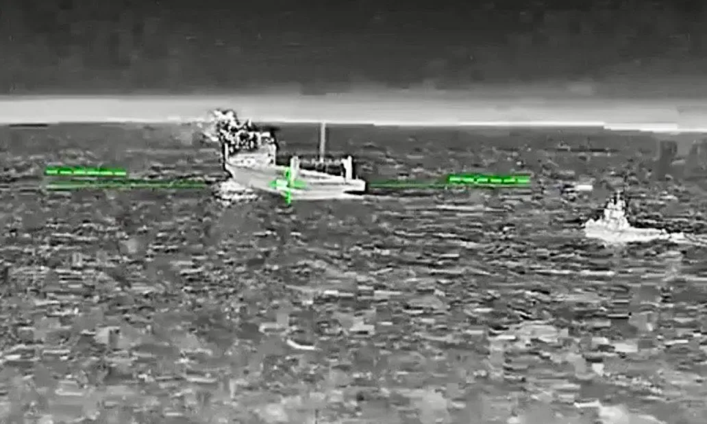 Feribot militar rusesc atacat în strâmtoarea Kerci