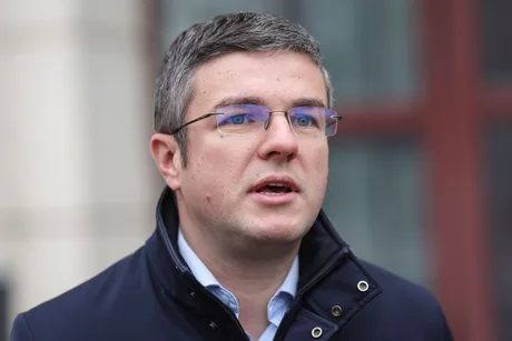 Irineu Darău discută despre pierderile din PNRR și impactul asupra bugetului.