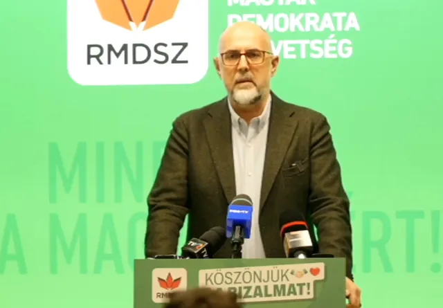 Kelemen Hunor discutând despre instabilitatea guvernamentală și viitorul politic al României.