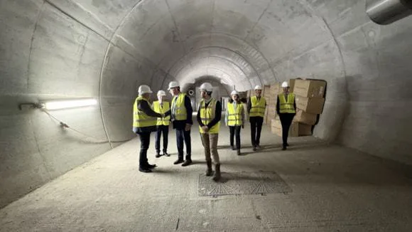 Vizită în tunelul de la Curtea de Argeș, parte a autostrăzii A1 Pitești-Sibiu.