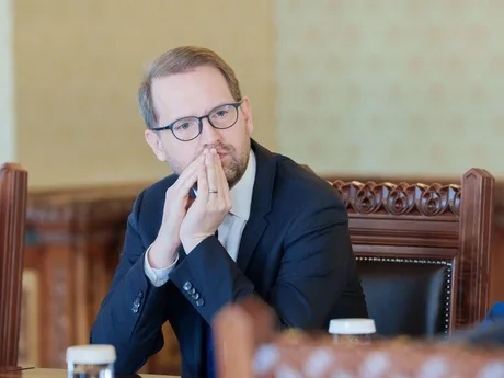 Dominic Fritz discutând despre politica USR și relația cu PSD.