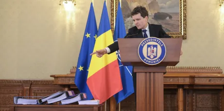 Nicușor Dan anunță referendumul pe justiție într-un cadru oficial.
