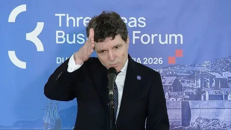 Nicușor Dan discută despre securitatea europeană și retragerea militarilor americani.