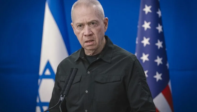 Generalul Amir Baram anunță suspendarea achizițiilor de armament din Franța.