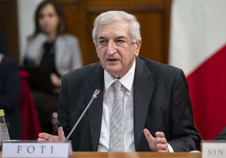 Tommaso Foti discutând despre impactul războiului din Iran asupra economiilor europene.