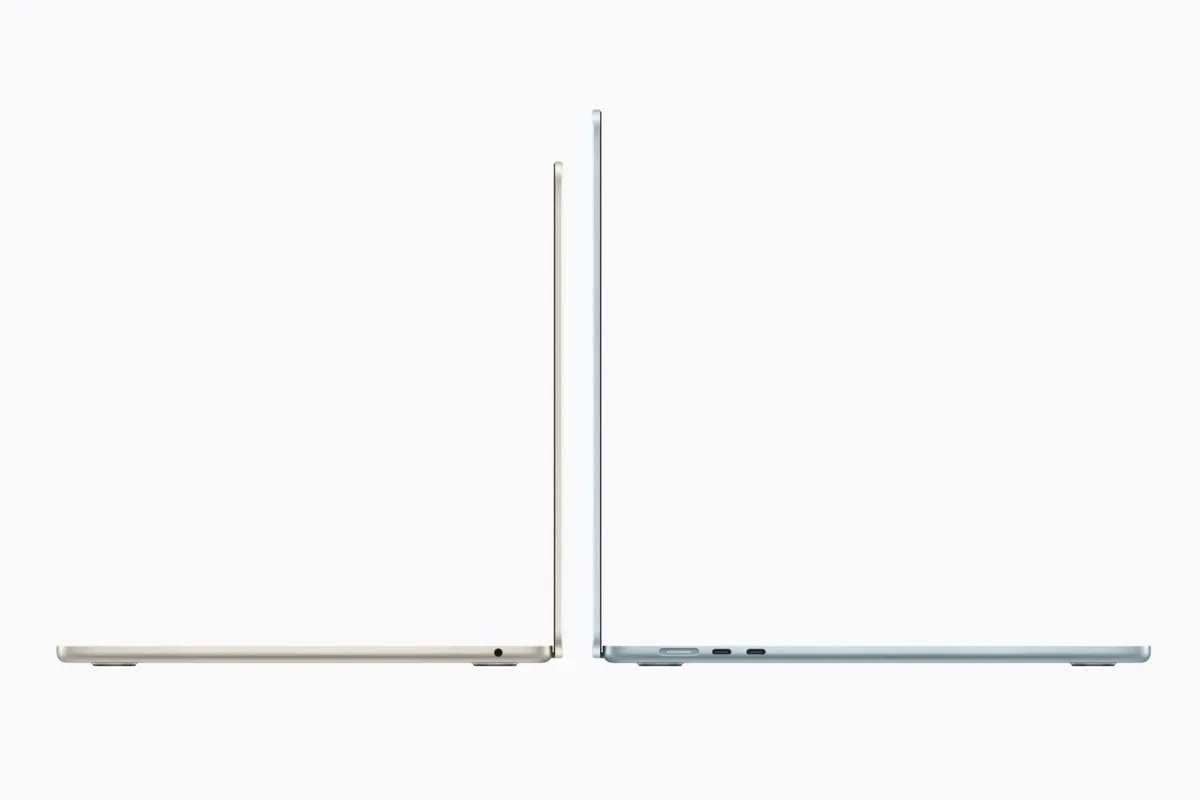 Compararea designului noului MacBook Air cu modele anterioare.