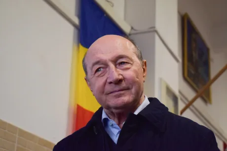 Traian Băsescu discutând despre responsabilitatea guvernării în România.
