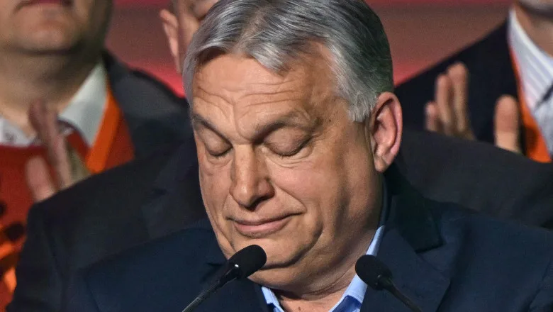Viktor Orban la congresul Fidesz, exprimându-și emoțiile după demisie.