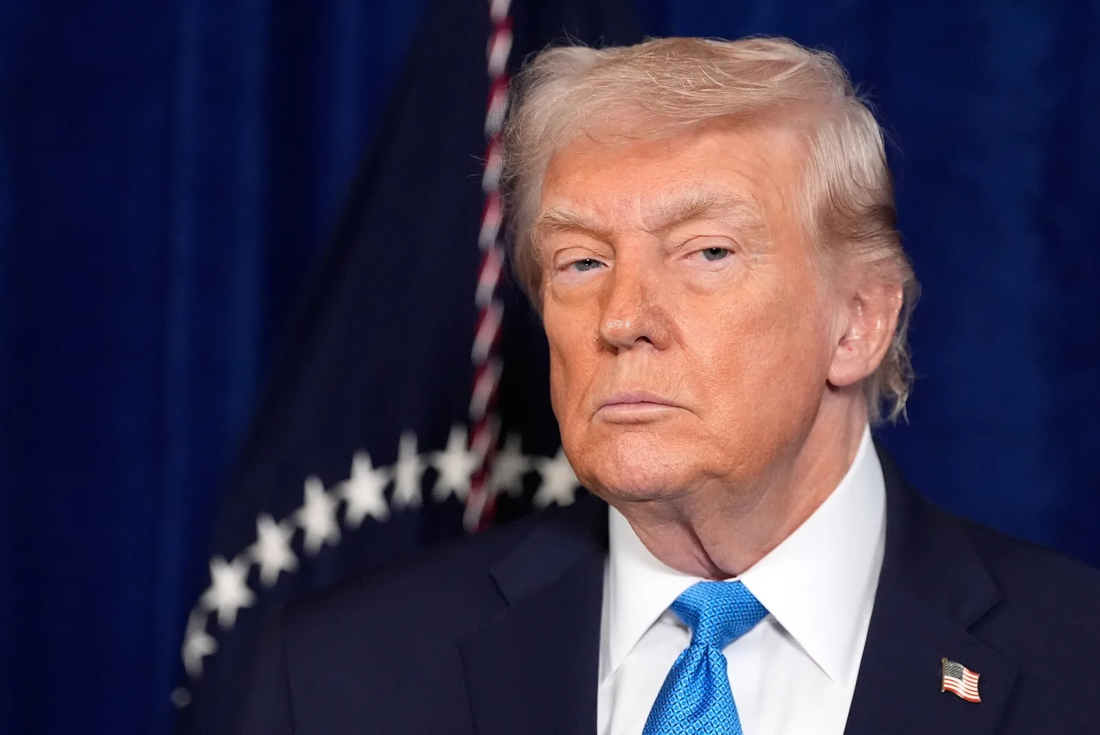 Donald Trump discută despre acorduri internaționale și suveranitate.