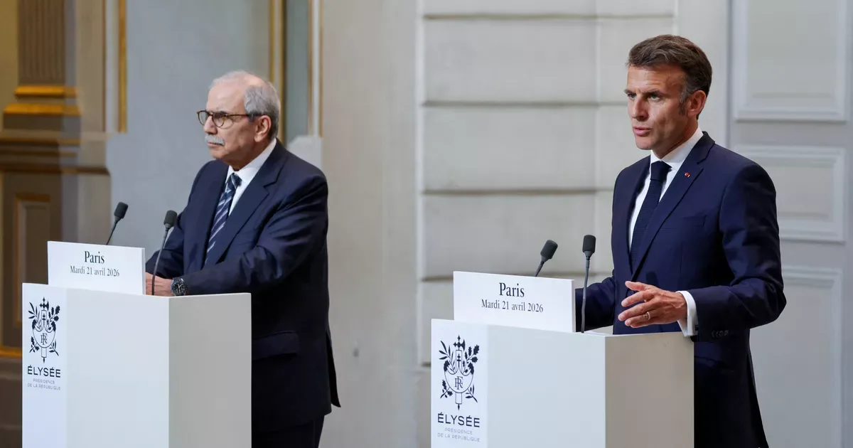 Emmanuel Macron discută despre tensiunile din Liban și acordul UE-Israel.