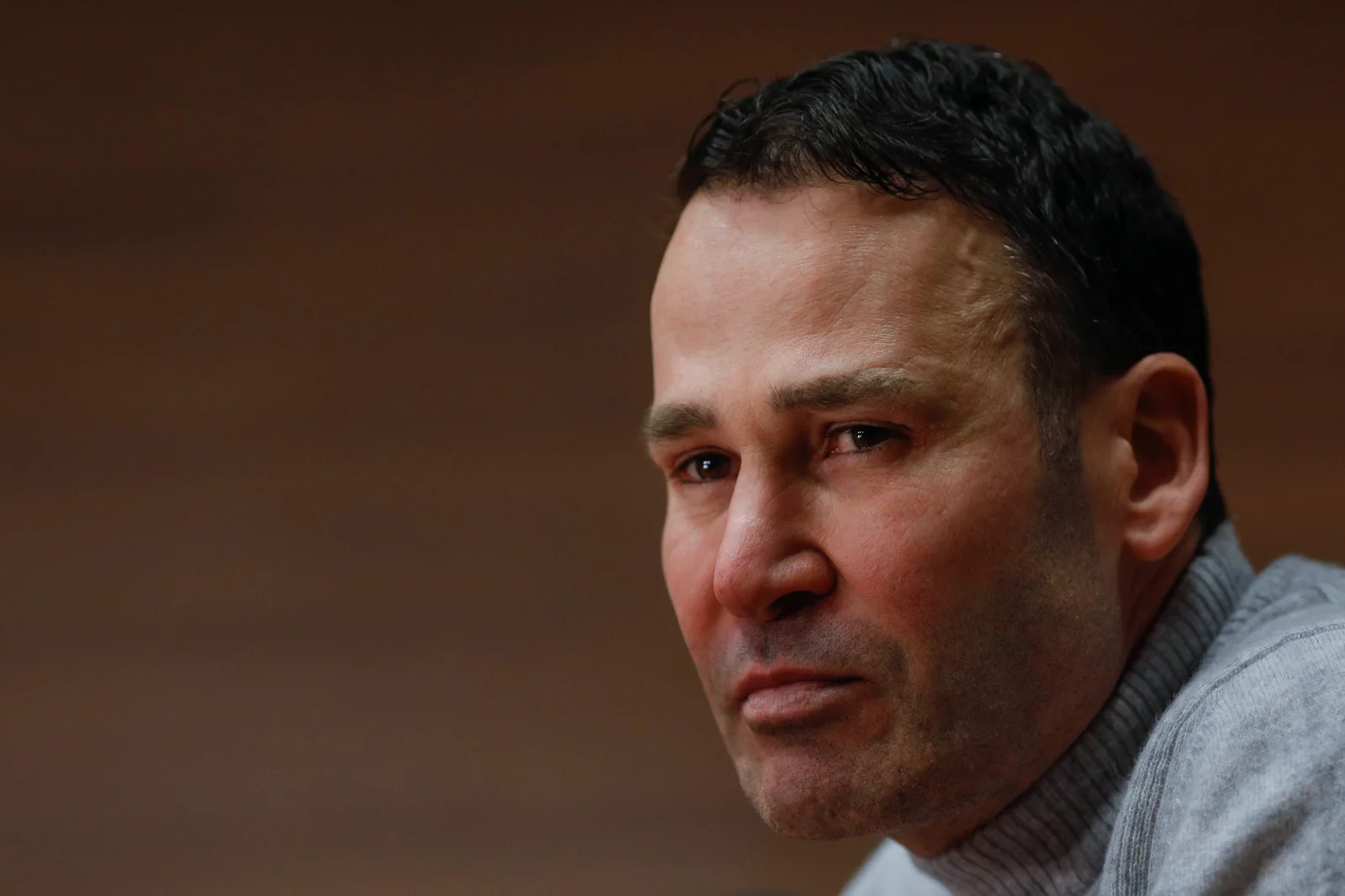 Robert Negoiță discută despre reformele administrative și sprijinul politic.