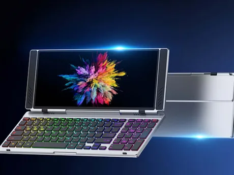 Ecran 4K cu tastatură, ideal pentru laptopuri portabile.