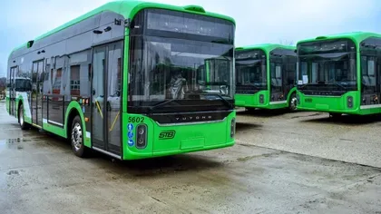 Troleibuzele Yutong U12 pregătite pentru circulație în București.