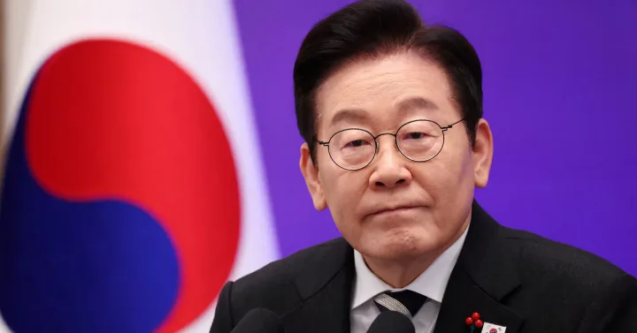 Lee Jae-yong, președintele Samsung, în conferință de presă.