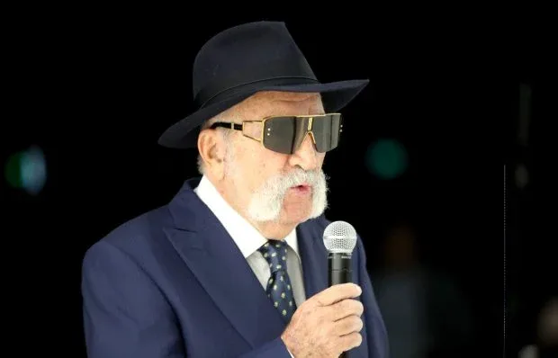 Ion Țiriac își anunță retragerea din afaceri pentru a se dedica familiei.