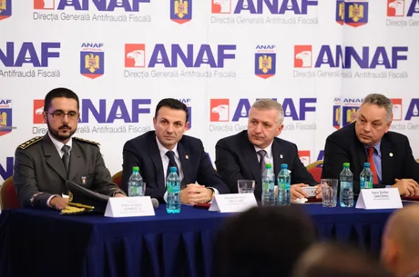 Reprezentanți ANAF și IMM România discutând despre măsuri fiscale și control sectorial.