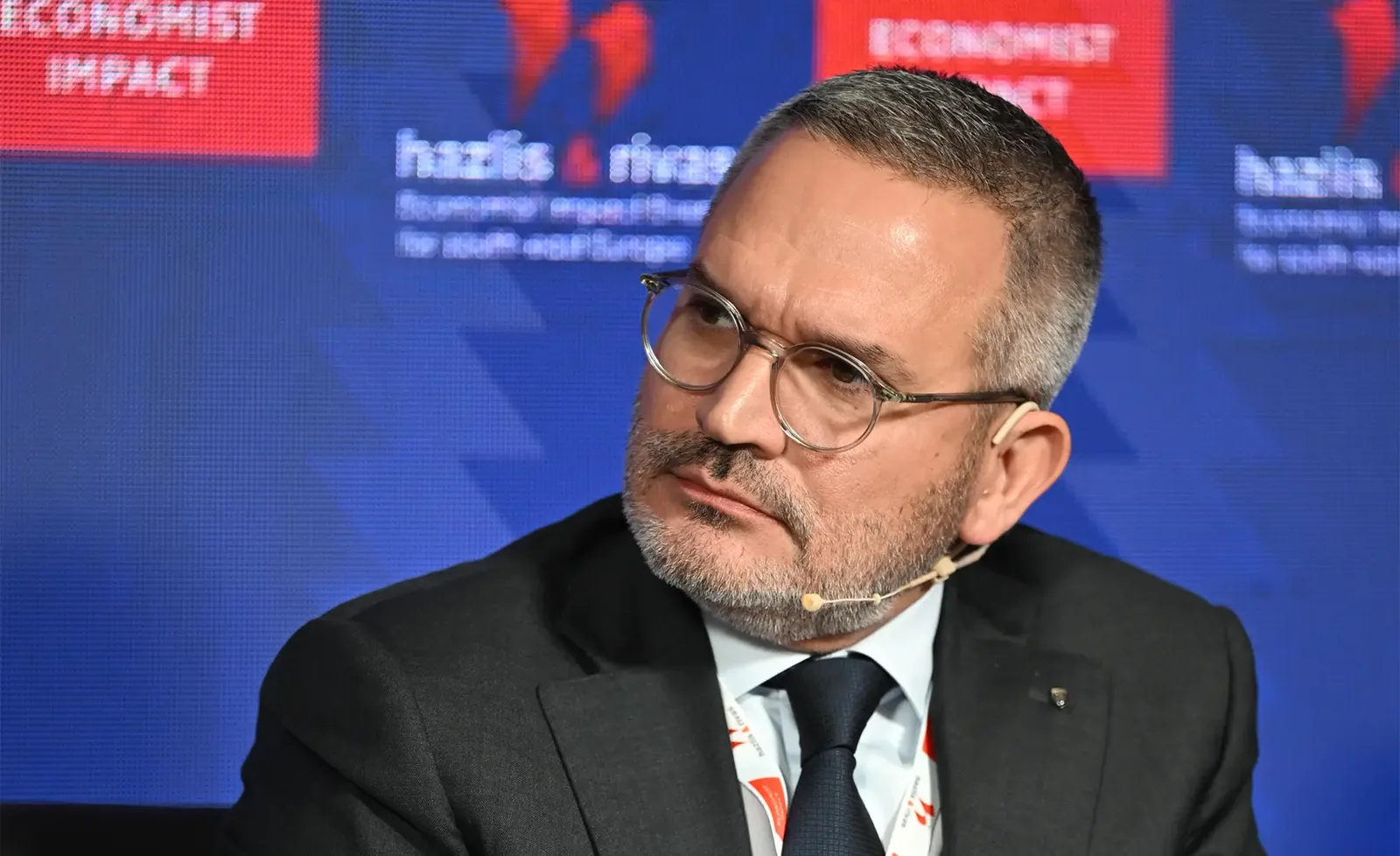 Ömer Tetik discutând despre avansul României în sectorul privat și investiții.