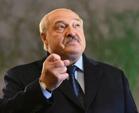 Aleksandr Lukașenko avertizează despre pericolele unirii Moldovei cu România.