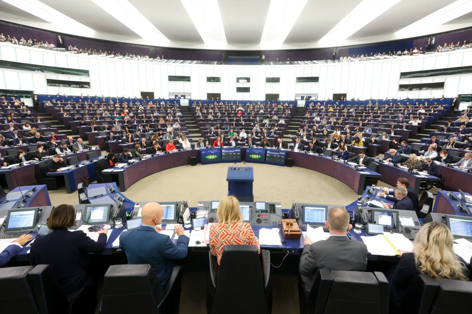 Vot în Parlamentul European pentru acordul comercial UE-SUA.