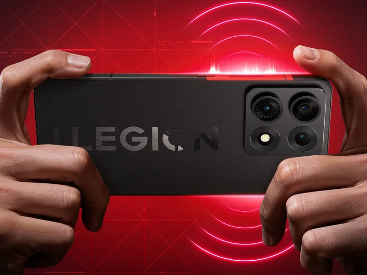 Telefonul Legion Y70 promite performanțe excelente pentru gaming și autonomie mare.