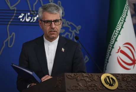 Esmaeil Baghaei discută despre negocierile de pace cu SUA.