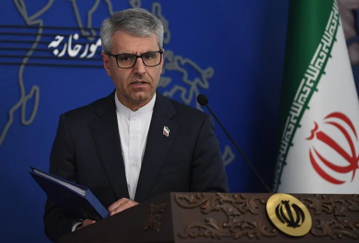 Esmaeil Baghaei discută despre negocierile de pace cu SUA.