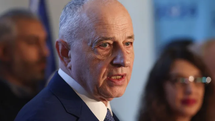 Mircea Geoană discutând despre acuzațiile recente legate de influențe externe.