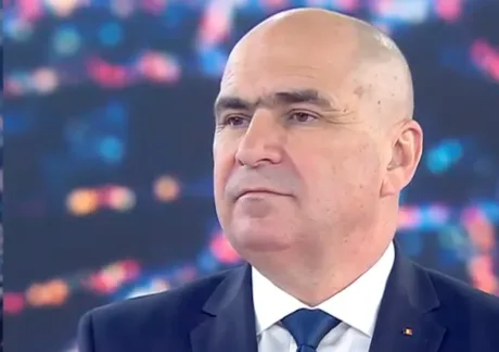 Ilie Bolojan discută despre deficitul bugetar și riscurile fiscale.