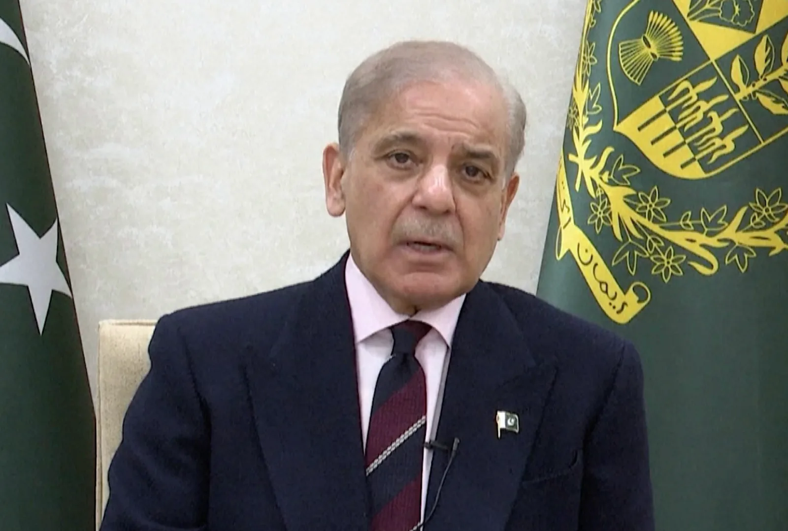 Shehbaz Sharif discută despre importanța negocierilor SUA-Iran pentru stabilitatea regională.