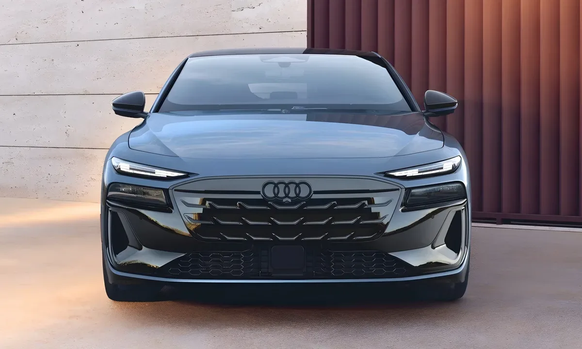 Fața modelului Audi A6 e-tron 2027, cu un design modern.
