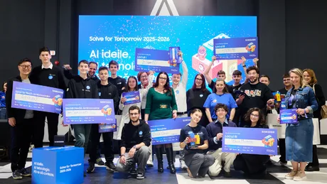 Participanți la finala Solve for Tomorrow, promovând soluții sustenabile și tehnologii ecologice.